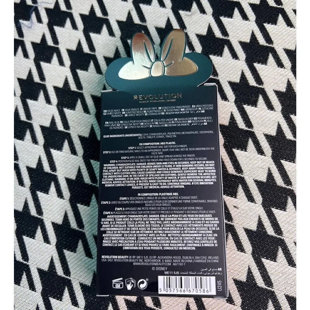 Revolution x Minnie Mouse Disney False Nails Set London Limited Edition‎